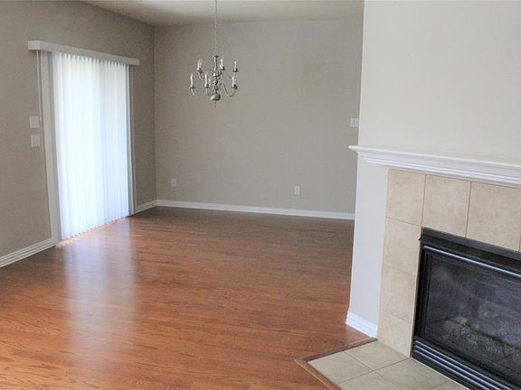 3rd image of 7908 Eddie Dr