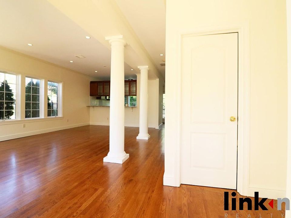 20 Terrace Park Ln, New Rochelle, NY 10805 Zillow