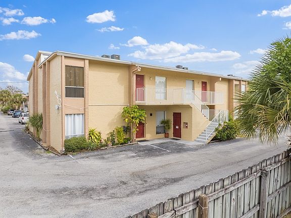 3rd image of 1555 14th Ave APT 215