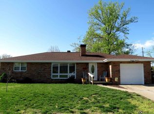 2691 19th St, Columbus, IN 47201