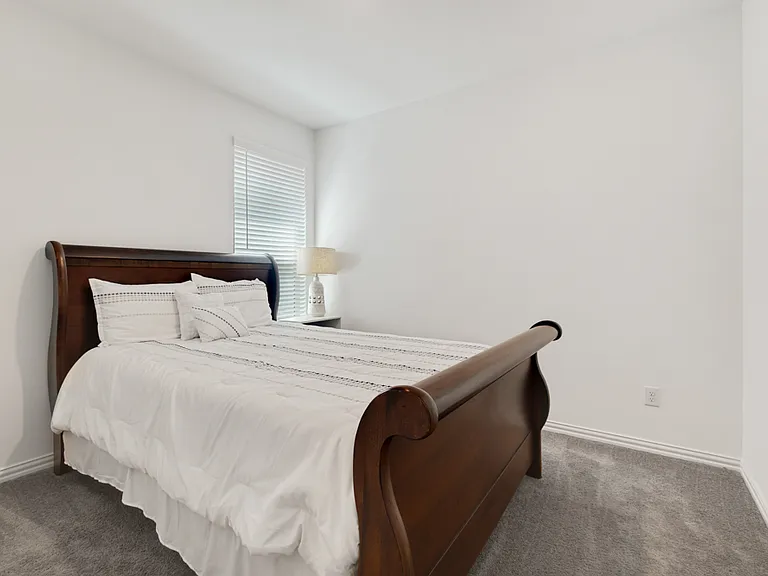 1224 Milfoil Dr — Photo 4