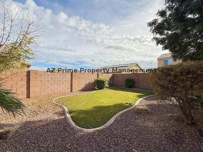 18649 W Williams St — Photo 42