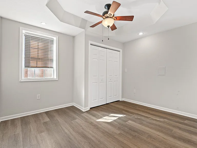 110 Aaron Pl #106 — Photo 24