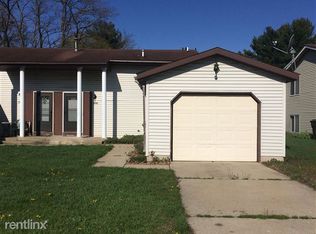 5891 Pine Vista St SE, Kentwood, MI 49548