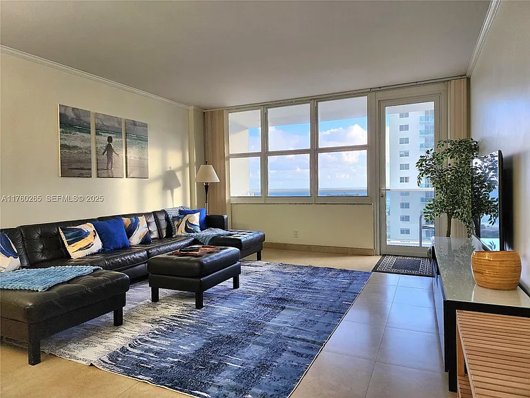 3725 S Ocean Dr #1008 — Photo 16