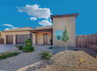 11 Pinon Doblado, Santa Fe, NM 87508