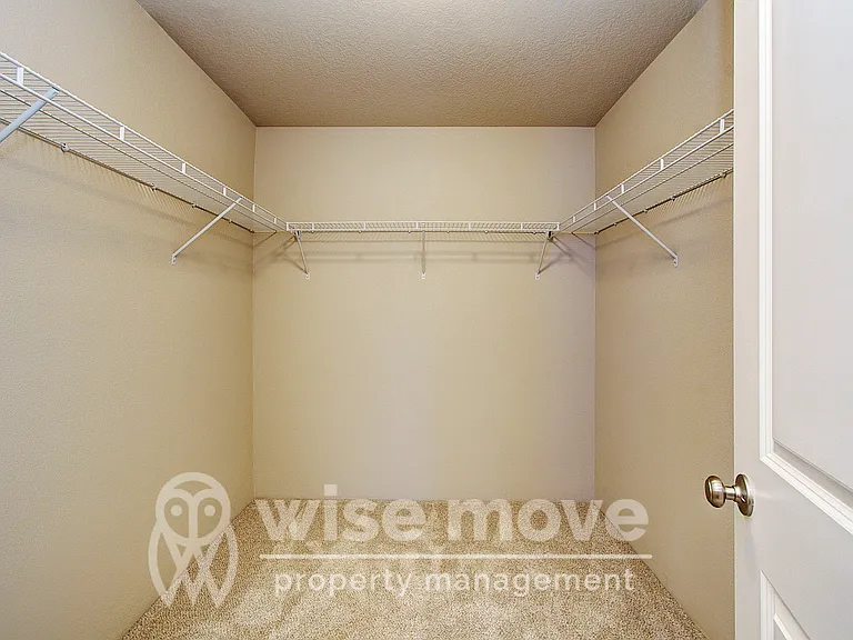 7317 N 93rd Ave — Photo 28
