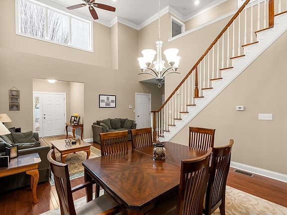 4th image of 28 Bowood Ln #28