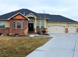 373 Beulahs Ln, Idaho Falls, ID 83401