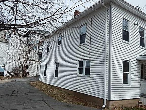 4th image of 75 Regan St