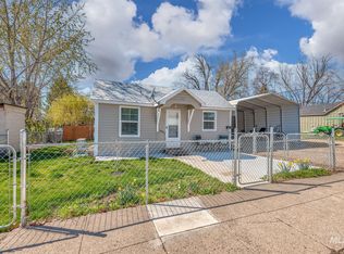 331 E 4th St, Weiser, ID 83672