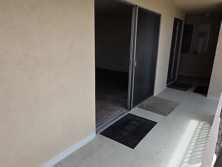 11854 Manor Dr — Photo 15