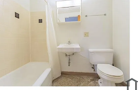 2441 Holmes St #11 — Photo 13