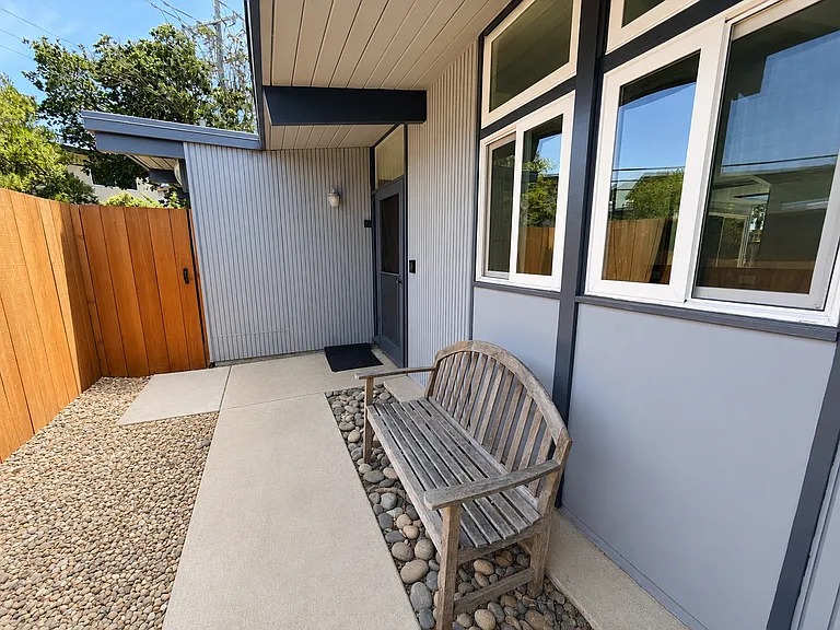 1787 Wolfe Dr — Photo 29