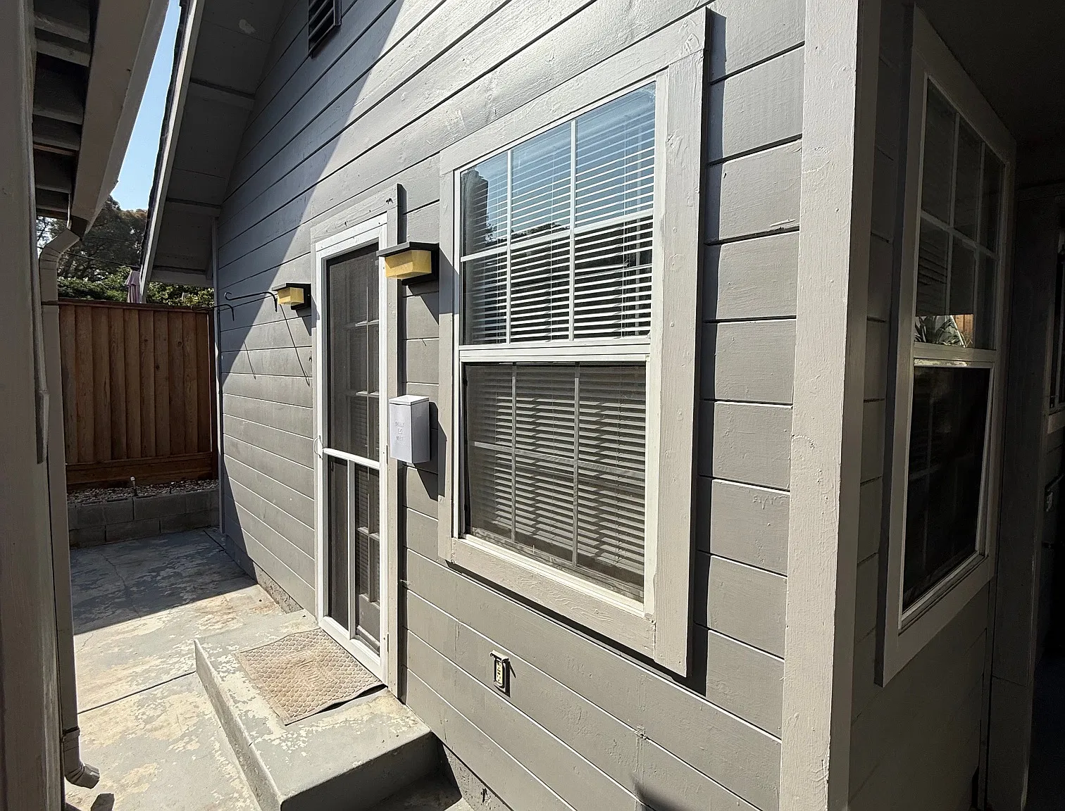 1 bed, 650 sqft, $2,000 — Photo 2