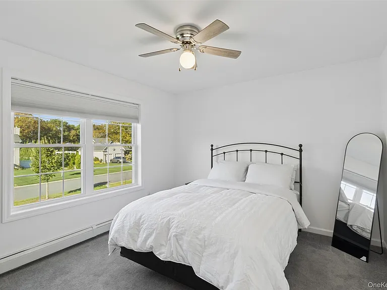 16 Mastro Ct — Photo 19