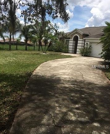 2nd image of 353 Meadow Green Dr