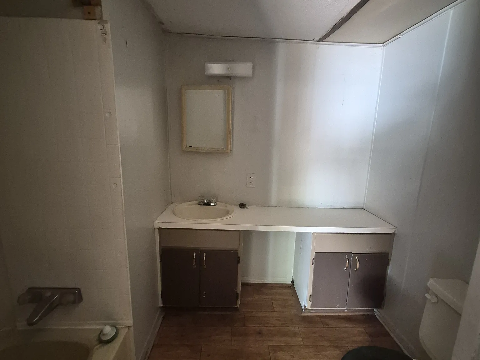 2 bed, 750 sqft, $750 — Photo 4