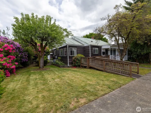 1122 G Street, Centralia, WA 98531