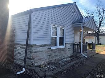 3rd image of 712 W North St