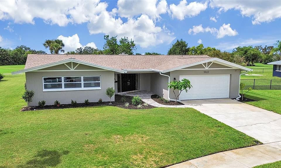 1st image of 9022 ST ANDREWS DRIVE
