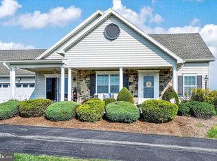 112 S Alpine Dr #26A, York, PA 17408