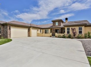35849 Creekside Dr, Yucaipa, CA 92399