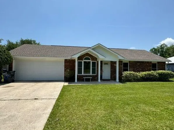 13121 Rosemont St, Ocean Springs, MS 39564