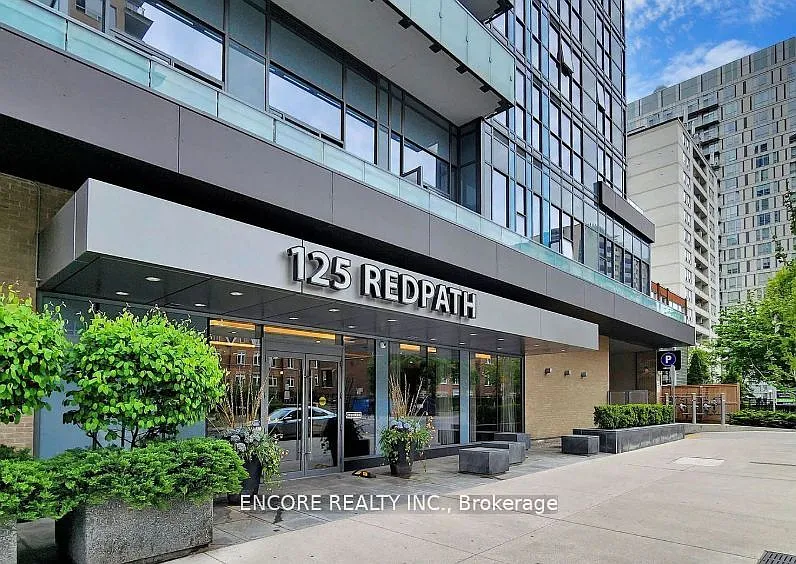 Building Photo - 125 Redpath Ave #2212