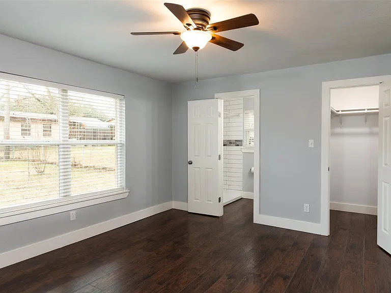 1005 George St — Photo 12
