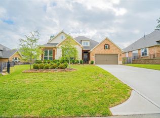 2411 Belton Shores Dr, Conroe, TX 77304