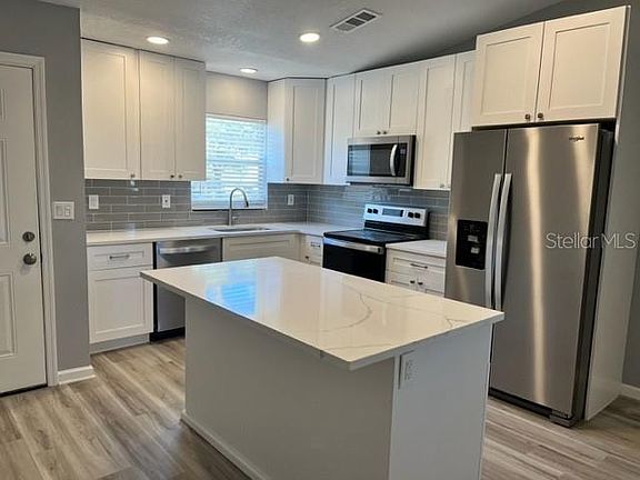 4th image of 650 12th St #2