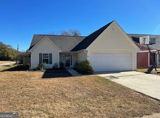 7 Crestview Cir, Carnesville, GA 30521