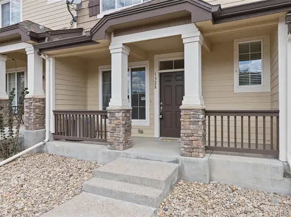 1328 Royal Troon Dr, Castle Rock, CO 80104