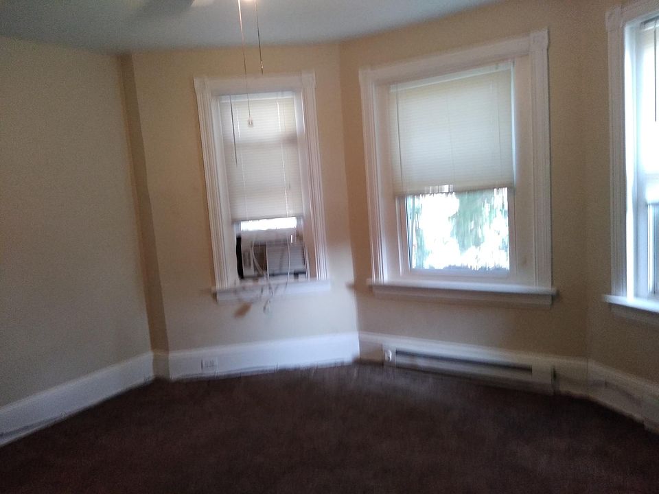 1st image of 253 W Lancaster Ave #2