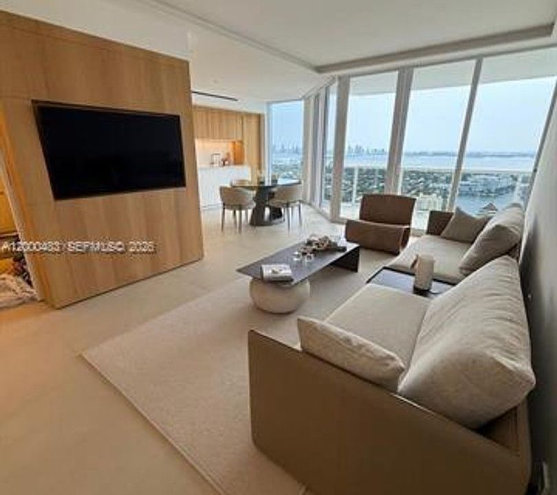 1st image of 4775 Collins Ave #Cu-3706