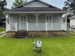 5027 Richland Dr, Marrero, LA 70072