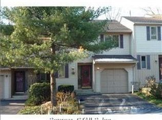 4 Uplands Way, Glastonbury, CT 06033