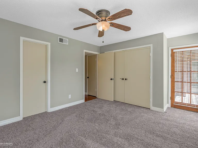 3100 Fairfield Ave #7C — Photo 15