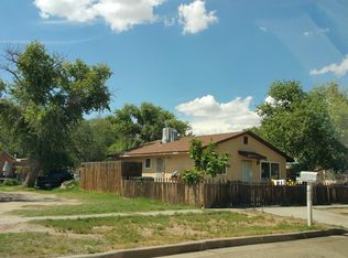409 1/2 N 3rd St, Belen, NM 87002