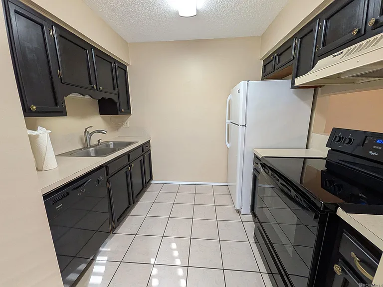5212 Butter Creek Ln #D-1 — Photo 2