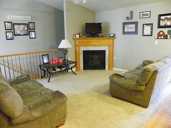 2nd image of 4424 Juniper Ave