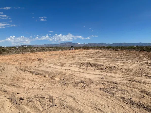 LOT 182 S Apache Rd #182, Yucca, AZ 86438