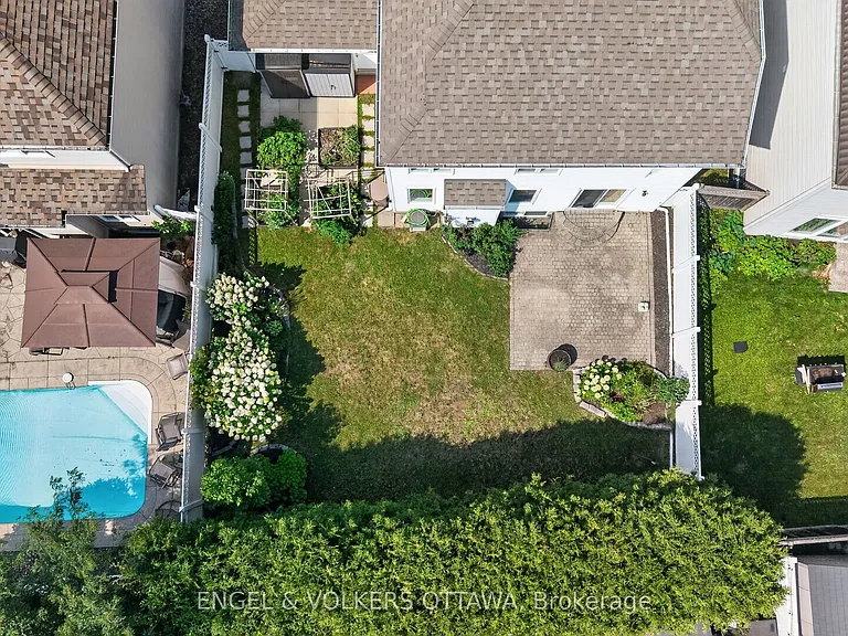 2123 Esprit Dr — Photo 50