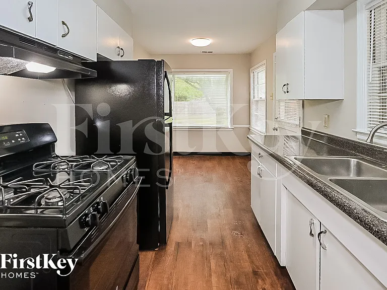 1515 Mount Moriah Rd — Photo 8