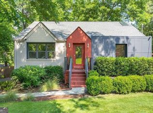 1944 Delphine Dr, Decatur, GA 30032