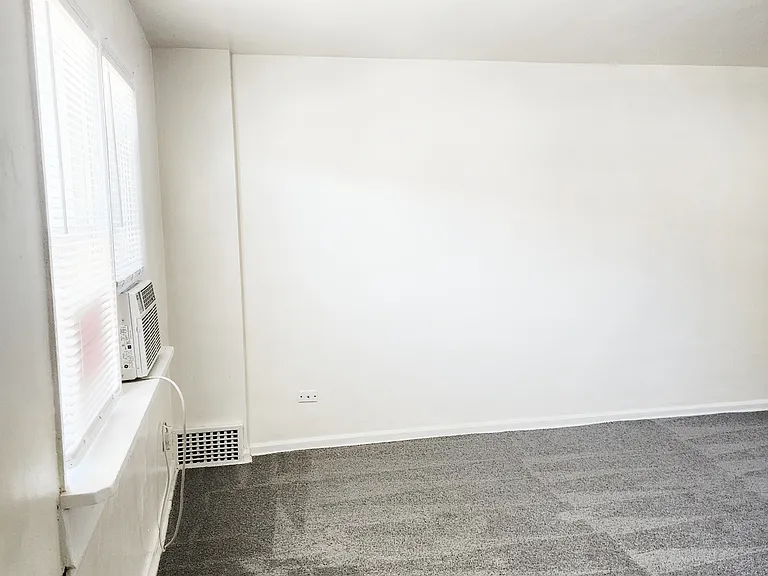 2601 N Heald St — Photo 8