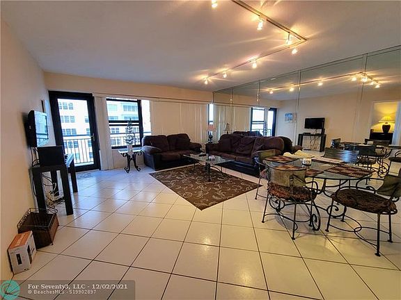 3rd image of 3800 Galt Ocean Dr APT 808