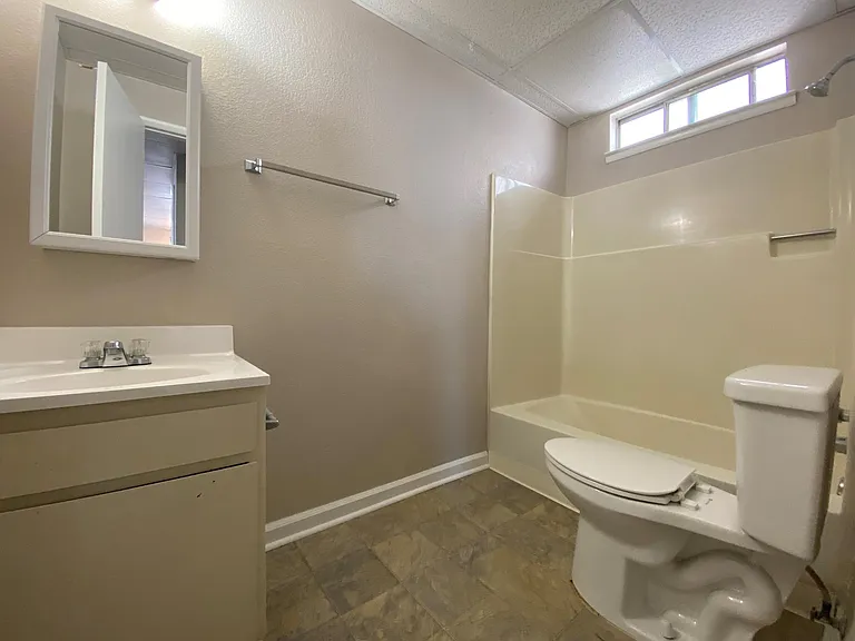 1535 N Virginia St #C — Photo 4