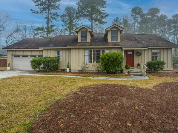 37 Milano St, Hanahan, SC 29410